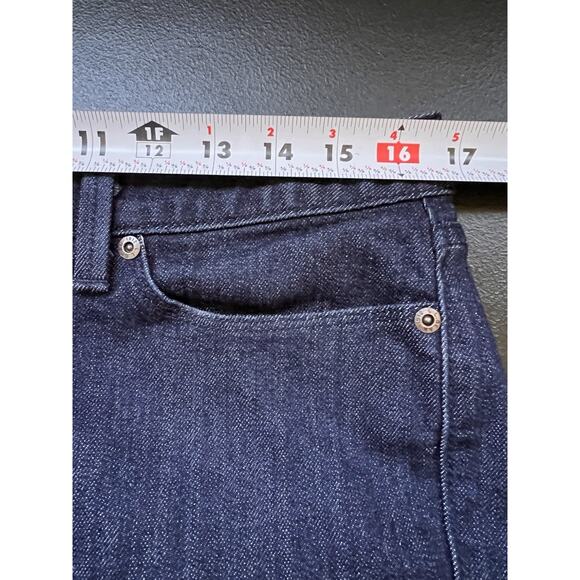 LL Bean Jeans Women's 10P Dark Blue Favorite Fit Mid-Rise Straight Leg Preppy - Picture 7 of 11